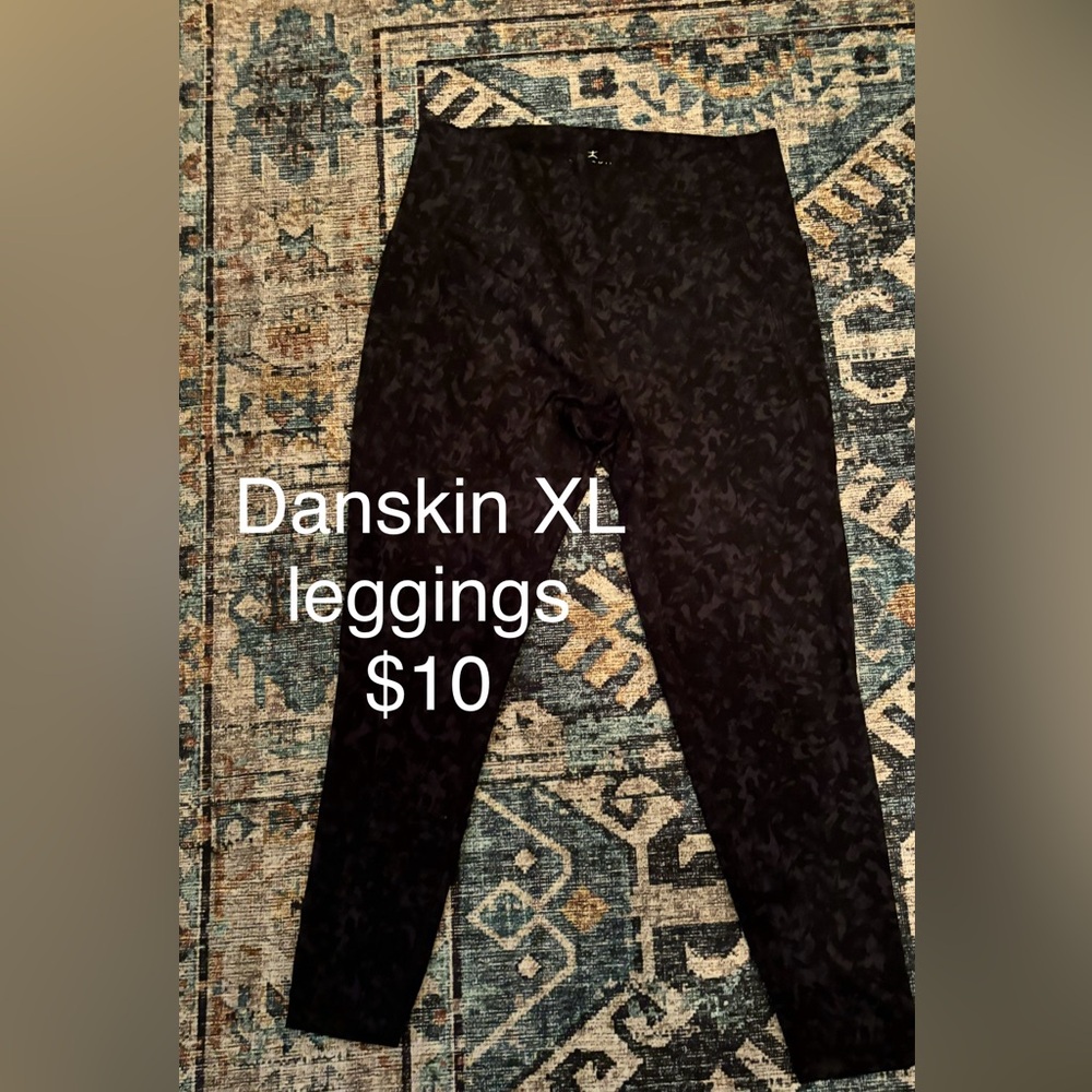 Danskin full length XL leggings